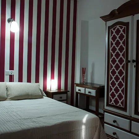 Hostal- Restaurante Estacion Via Hotel